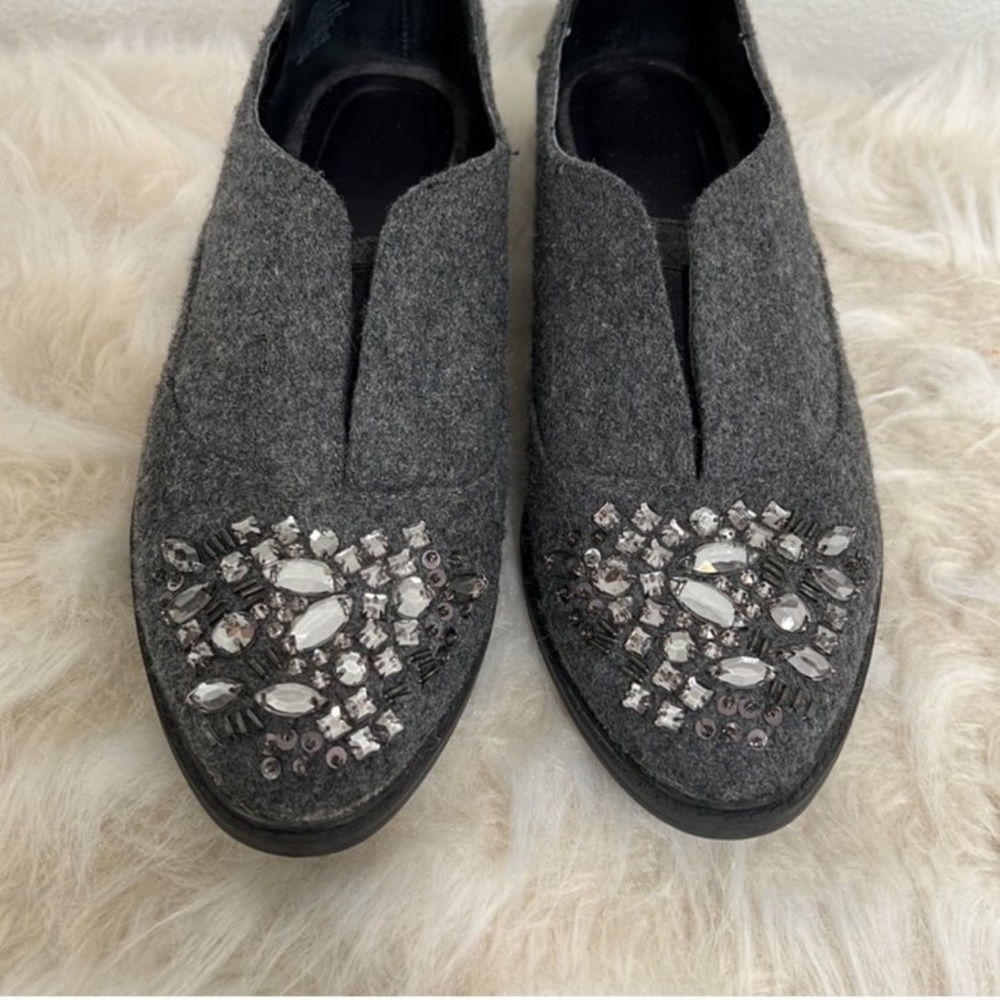 Simply Vera by Vera Wang Studded Flats Slip On Gray Women Shoes